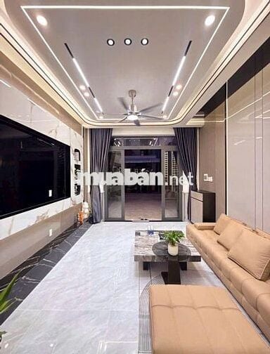 Cần bán gấp nhà mới xây 1 trệt + 1 lầu ở Thủ Dầu Một ngay BV Hoàn Mỹ 