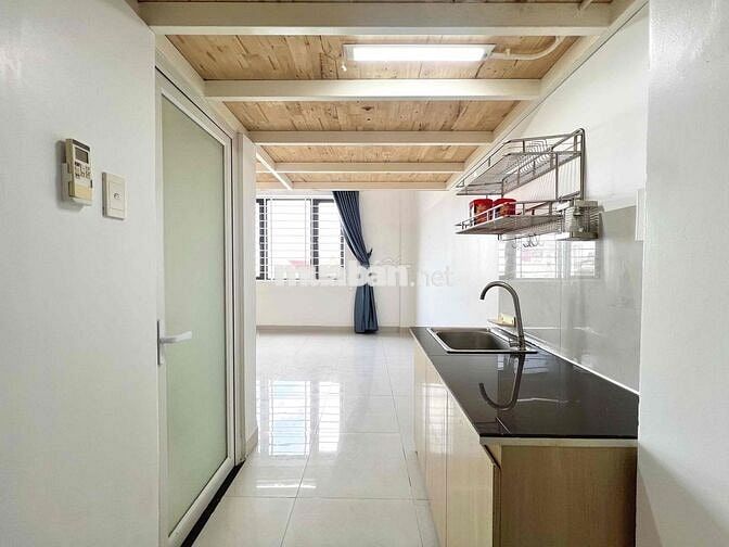 PHÒNG DUPLEX CỬA SỔ TRỜI SIÊU TO, NGAY LÊ ĐỨC THỌ, CÓ THANG MÁY,Ở LIỀN