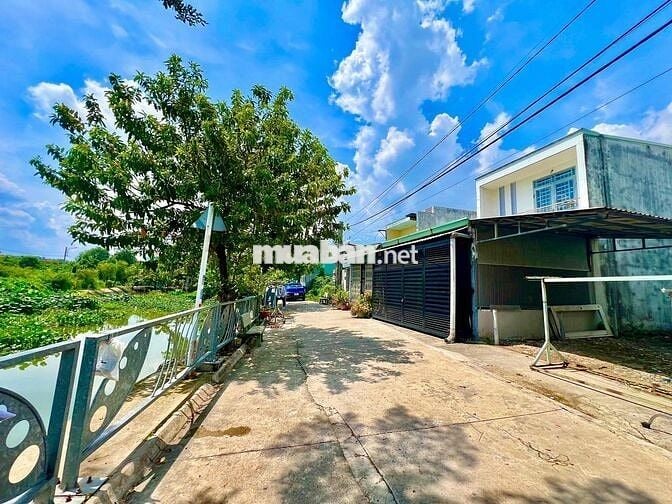 Đất nền view rạch Thủ ngữ - chánh nghĩa - Bình Dương