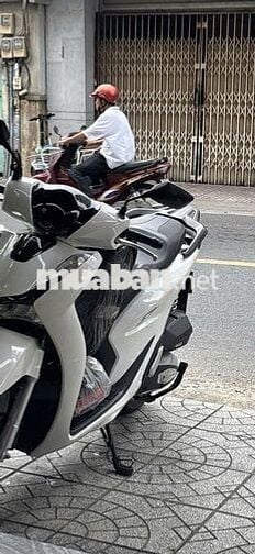 Honda SH125i CBS 2025 Trắng Dưới 7000km
