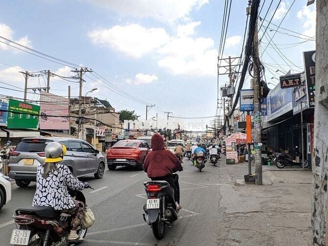 Mặt Tiền Đường Trường Chinh Diện Tích 7x20m Ngay Siêu Thị GO.