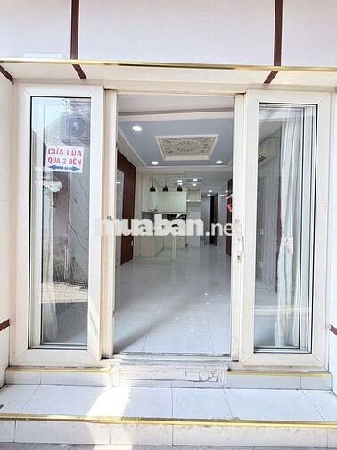 SÁT MẶT TIỀN CHÁNH HƯNG QUẬN 8 – NHÀ MỚI ĐẸP ĐÓN TẾT – VÀO Ở LIỀN