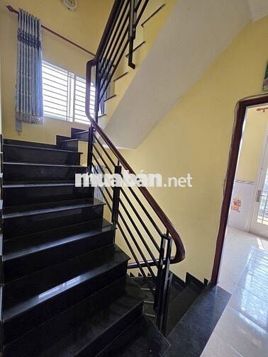 ĐI ĐỊNH CƯ BÁN NHÀ ĐƯỜNG 762 HỒNG BÀNG
