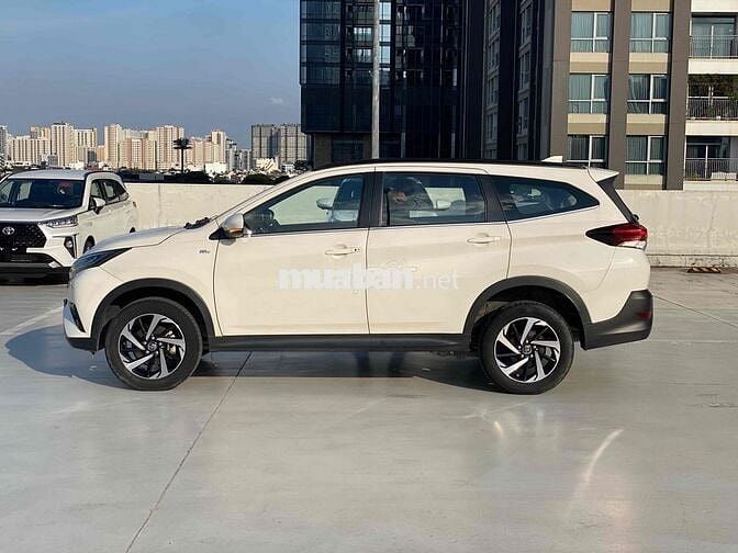Toyota Rush 1.5AT 2018 Trắng Tự động 63.000km