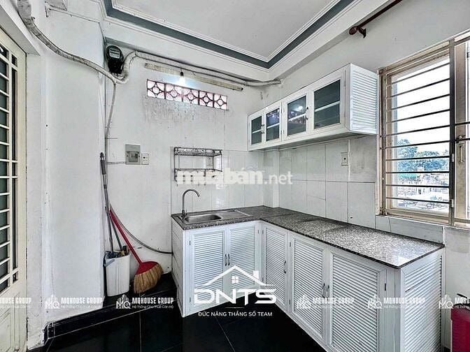 Phòng Trọ Quận 1 Đầy Đủ Nội Thất Chợ Bến Thành Đh Hoa Sen, Văn Lang