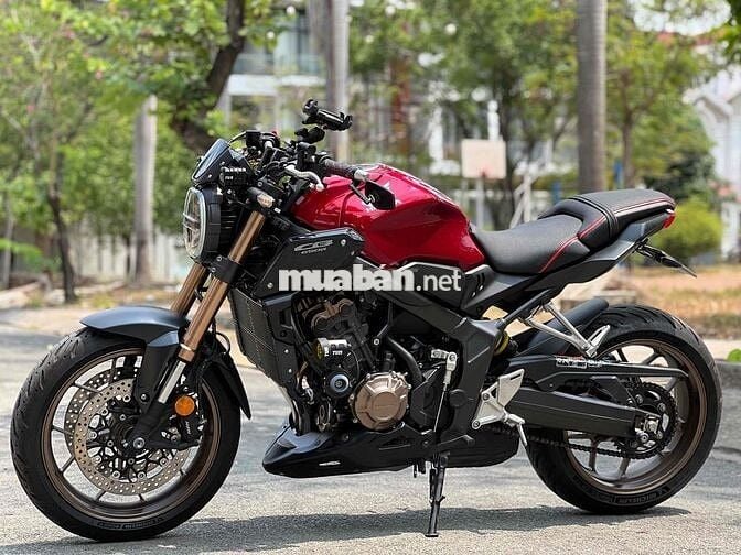Honda CB650R 2022 Đỏ, có giao lưu xe.