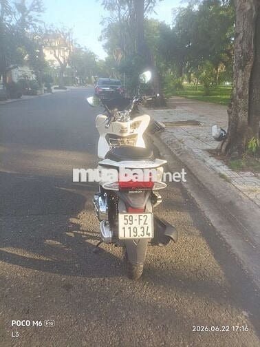 Honda PCX 2015 Trắng 90% mới
