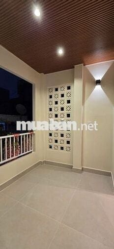 NHÀ ĐẸP HUỲNH TẤN PHÁT Q7 – HẺM THÔNG XE HƠI, 3PN, GIÁ CHỈ 4,95 TỶ