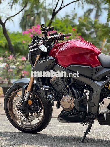 Honda CB650R 2022 Đỏ, có giao lưu xe.