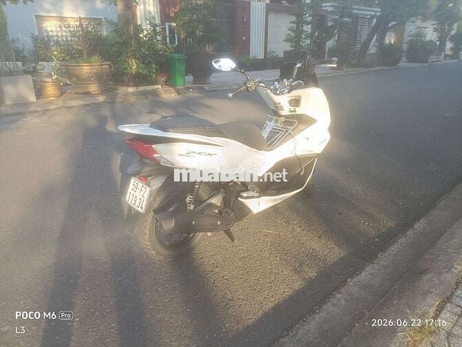 Honda PCX 2015 Trắng 90% mới