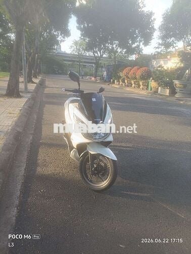 Honda PCX 2015 Trắng 90% mới