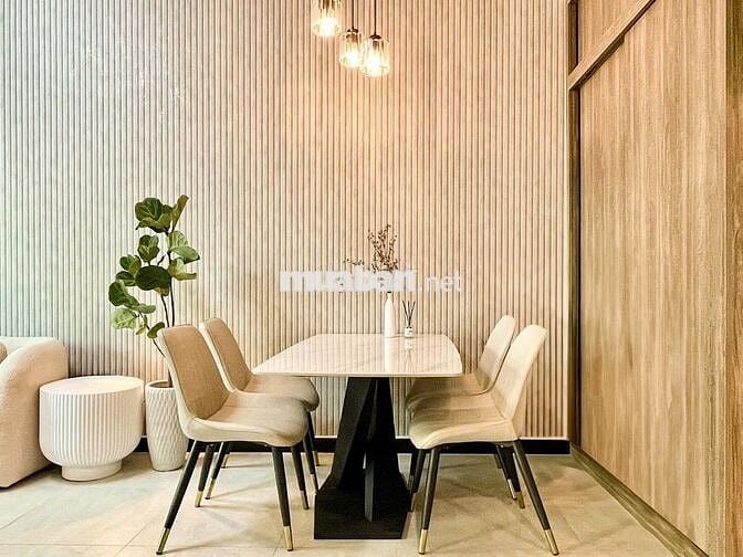 Cho thuê Gấp căn hộ NEWTON, 95m2, 3pn, 2wc, giá chỉ 19TR