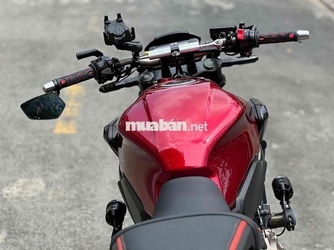 Honda CB650R 2022 Đỏ, có giao lưu xe.