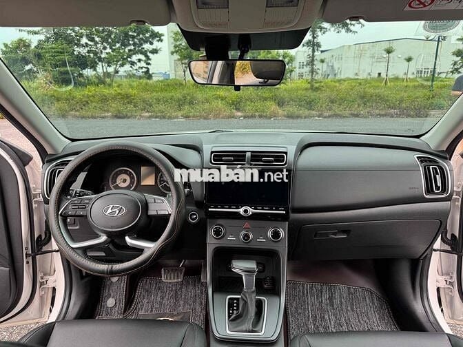 Hyundai Creta Tiêu Chuẩn 2023 Trắng 41000 km