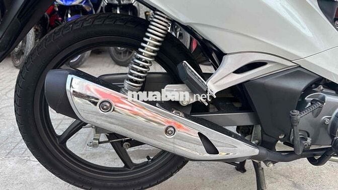 Honda Future fi 2023 Trắng đen ( hỗ trợ góp )