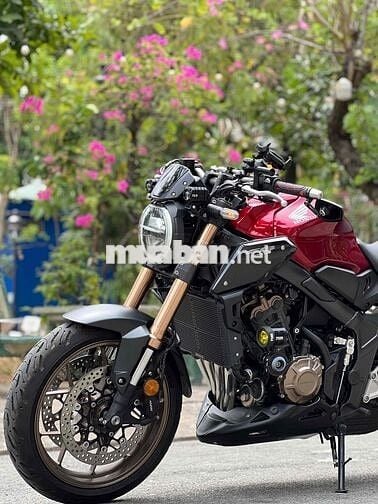 Honda CB650R 2022 Đỏ, có giao lưu xe.