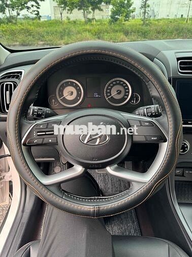 Hyundai Creta Tiêu Chuẩn 2023 Trắng 41000 km