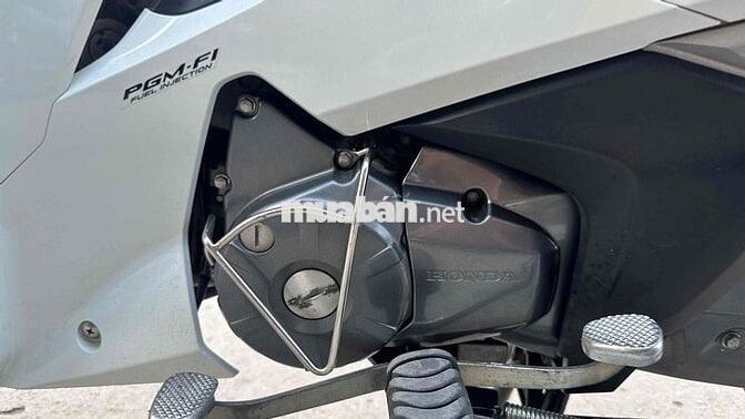 Honda Future fi 2023 Trắng đen ( hỗ trợ góp )