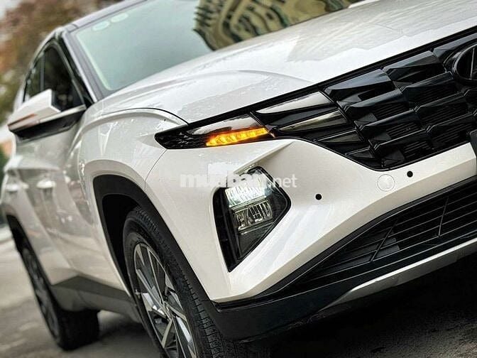Hyundai Tucson 2.0ATH 2023 Trắng 20000 km
