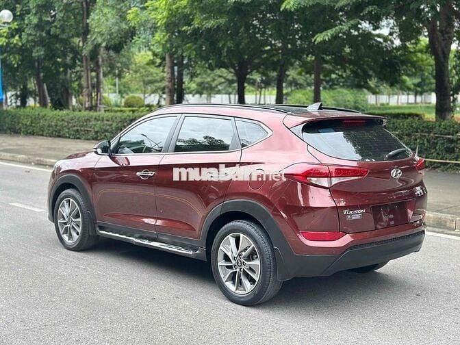 Hyundai Tucson 2018 2.0ATH Đặc Biệt Đỏ 10 Vạn Km