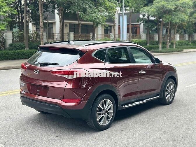 Hyundai Tucson 2018 2.0ATH Đặc Biệt Đỏ 10 Vạn Km