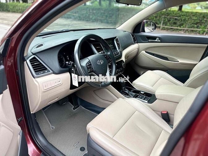 Hyundai Tucson 2018 2.0ATH Đặc Biệt Đỏ 10 Vạn Km