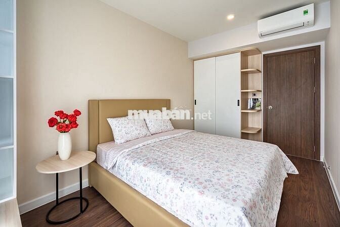 Cho thuê Saigon Royal 2Pn 88m2 nhà đẹp, full nội thất
