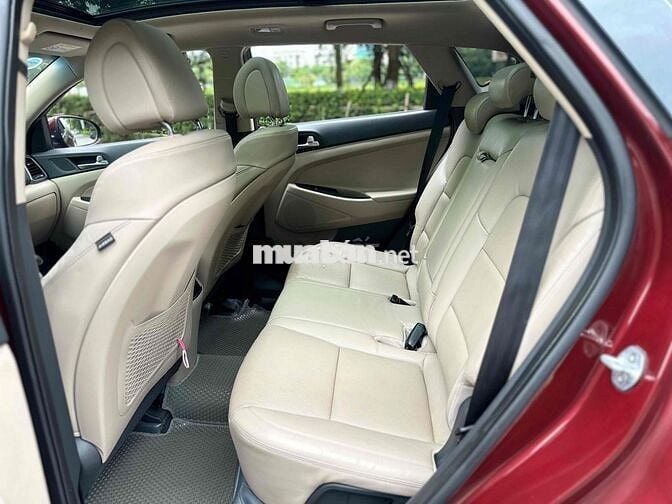 Hyundai Tucson 2018 2.0ATH Đặc Biệt Đỏ 10 Vạn Km