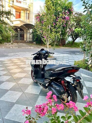 Honda Vario 160 Thể thao màu Đen