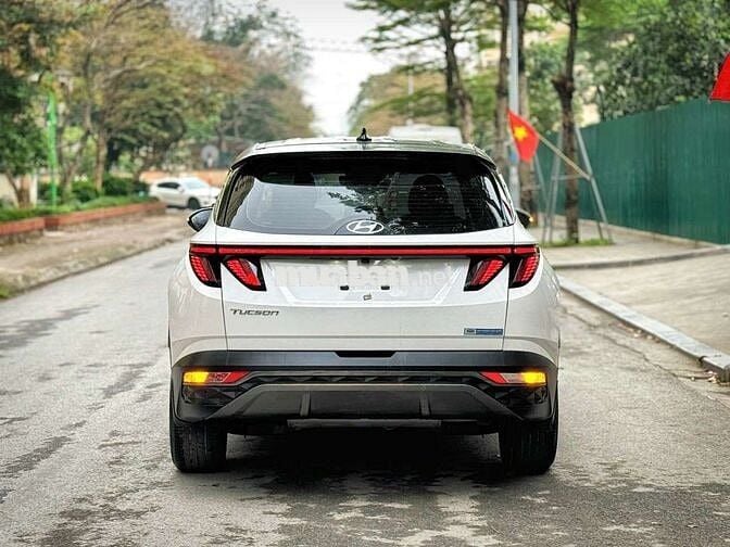 Hyundai Tucson 2.0ATH 2023 Trắng 20000 km