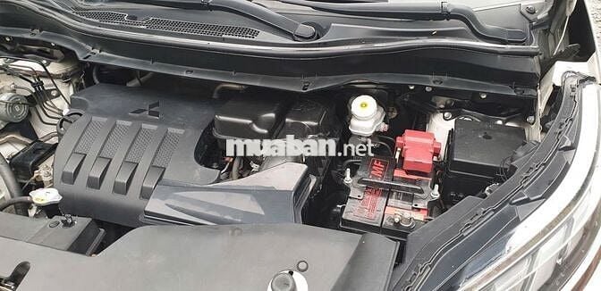 Mitsubishi Xpander màu Trắng 2020-11,6 vạn