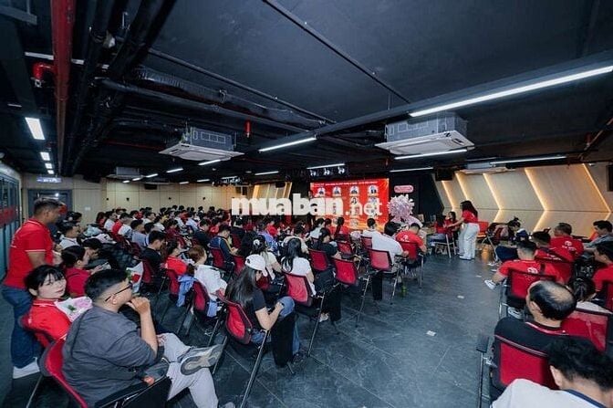TUYỂN DỤNG NHÂN VIÊN BẤT ĐỘNG SẢN