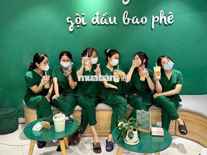 NHÂN VIÊN GỘI ĐẦU/NAIL QUẬN 10