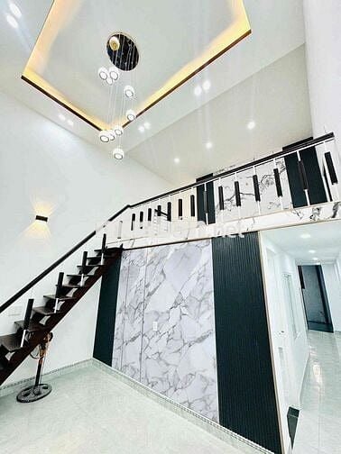 Giá rẻ nhất: Nhà gác lửng diện tích đến 100m2 sát cầu vượt ngã ba Huế