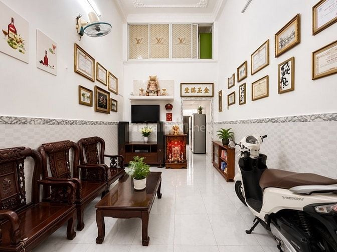 🏠 BA THÁNG HAI Q10 – HẺM XE HƠI – SỔ VUÔNG – 3 TẦNG – 8,7 TỶ