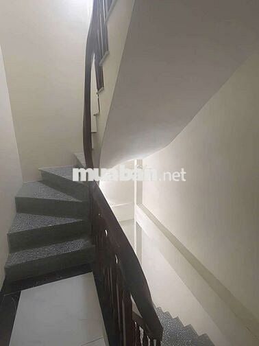 Nhà 4 tầng 4 ngủ tại Quyết Thắng, Yên Nghĩa