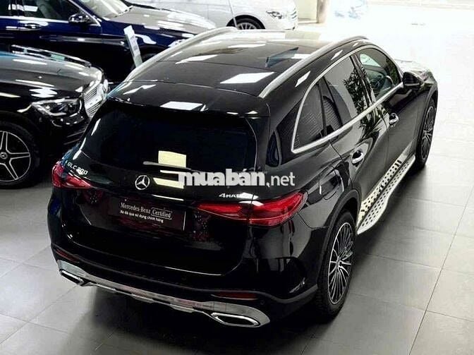 Mercedes-Benz GLC 300 2023 V1 siêu lướt