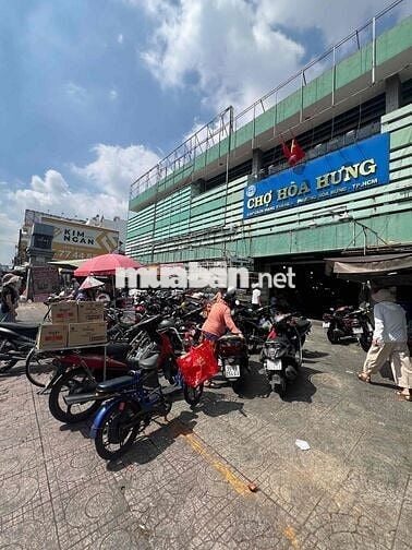 cho thuê nguyên căn mặt tiền đường cmt8