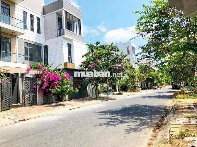 biệt thự góc 3 lầu 180m2 đường B13 khu Hưng Phú 1, Cái Răng - 16,5 tỷ