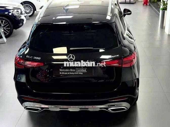 Mercedes-Benz GLC 300 2023 V1 siêu lướt