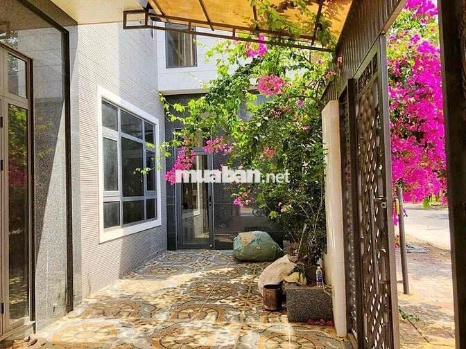 biệt thự góc 3 lầu 180m2 đường B13 khu Hưng Phú 1, Cái Răng - 16,5 tỷ