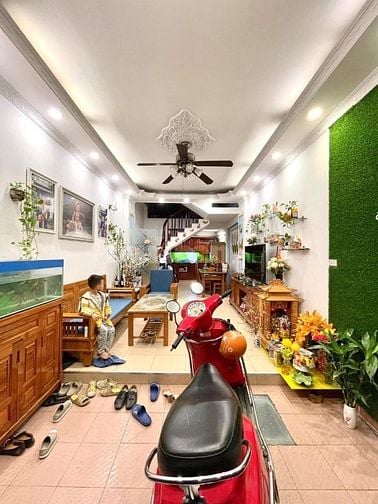 Bán nhà HOÀNG MAI 38m2, 5 Tầng, Nhà Dân Xây Full Nội Thất, Ô Tô Đỗ Cửa
