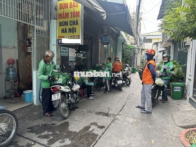 🔥BÌNH TÂN - TUYỂN 2 PHỤ BẾP CA CHIỀU BAO ĂN Ở
