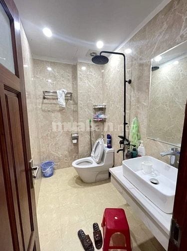 Bán nhà HOÀNG MAI 38m2, 5 Tầng, Nhà Dân Xây Full Nội Thất, Ô Tô Đỗ Cửa
