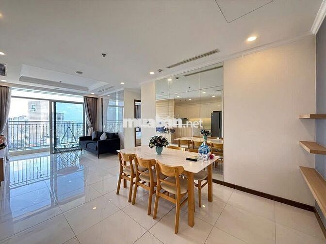 Cho thuê căn 2PN toà C2, 84m2, Full nội thất, Có bồn tắm, giá 25 triệu
