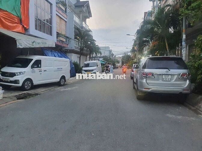 Cho thuê nhà nguyên căn Mặt Tiền nội bộ Bùi Minh Trực P5 Q8