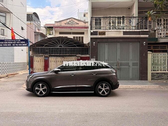 Peugeot 3008 2023 Xám 39.990 km