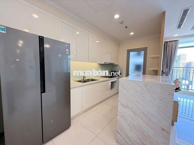 Cho thuê căn 2PN toà C2, 84m2, Full nội thất, Có bồn tắm, giá 25 triệu