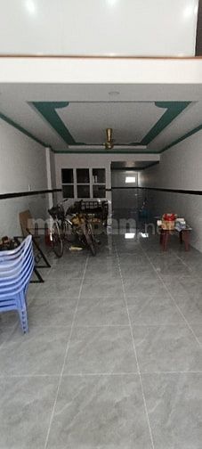 Bán Nhà Đúc Lửng DT: 4M x 18M 