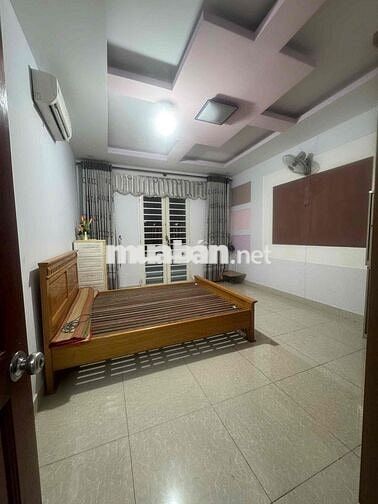 nhà thuê Bùi Tư Toán, siêu đẹp, mới, 4m*17m, 1trệt2lầu 4PN, gần chợ,